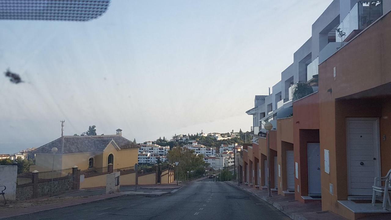 Excelente Habitacion En Bonita Y Tranquila Casa En Benalmadena Puebloアパートメント エクステリア 写真